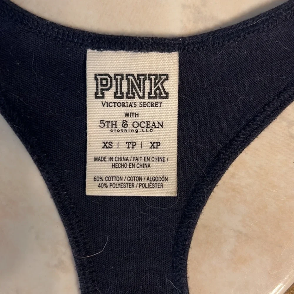 PINK - Picture 2 of 6